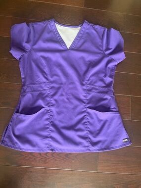 Grey's Anatomy Women's V-Neck Scrub Top in Purple size Large